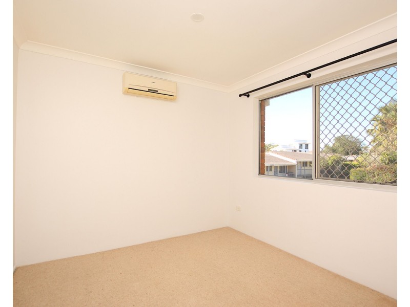 4/194 Oxley Avenue, Margate QLD 4019
