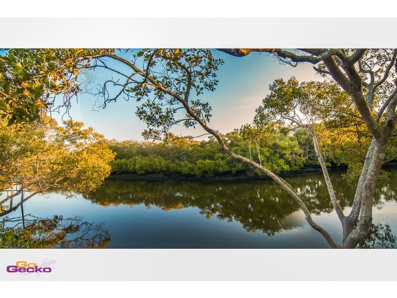 70 O’Quinn Street, Nudgee Beach QLD 4014