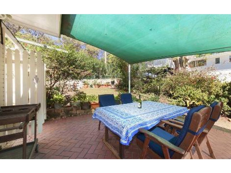 2 Alcester Street, Grange QLD 4051