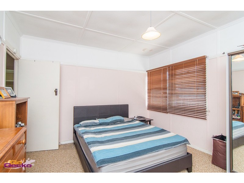 73 Hodgkinson Street, Chermside QLD 4032