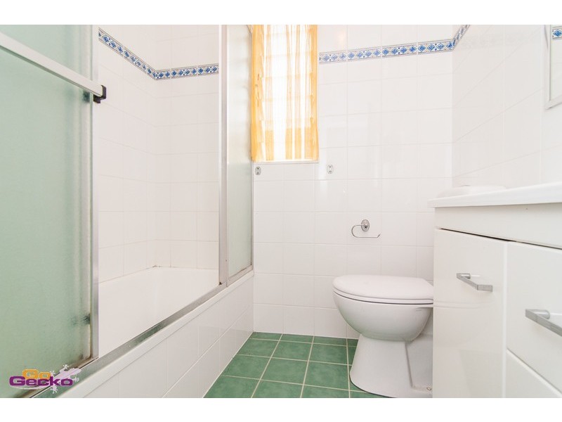 73 Hodgkinson Street, Chermside QLD 4032