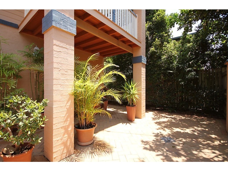 2/43 David Street, Nundah QLD 4012