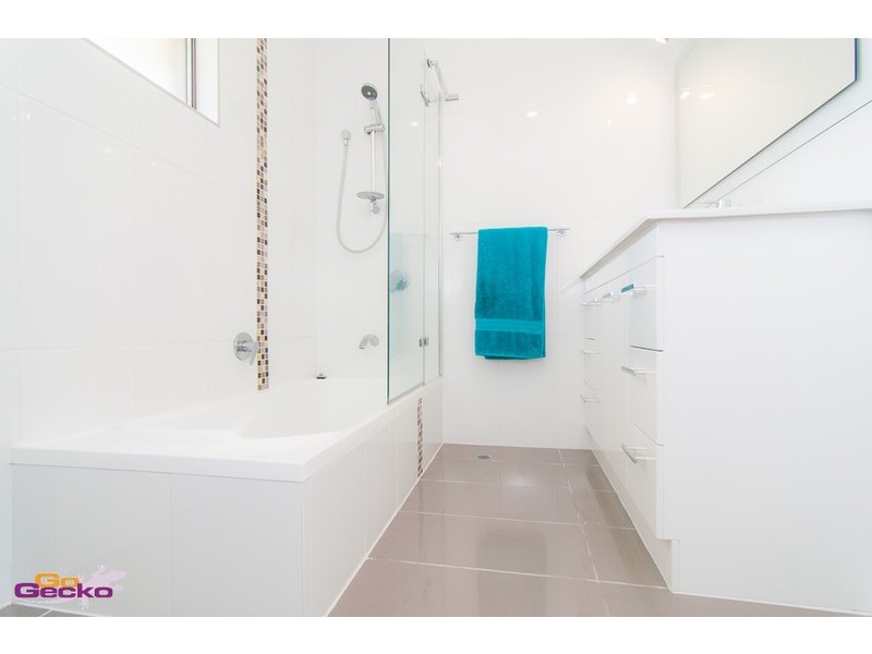 16 Hamson Terrace, Nundah QLD 4012