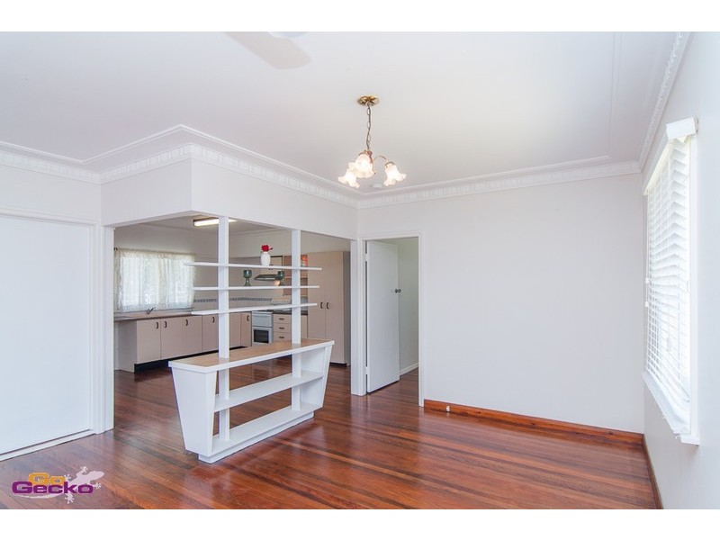 24 Hinchcliffe Street, Zillmere QLD 4034