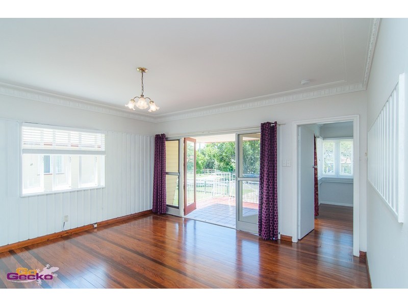 24 Hinchcliffe Street, Zillmere QLD 4034