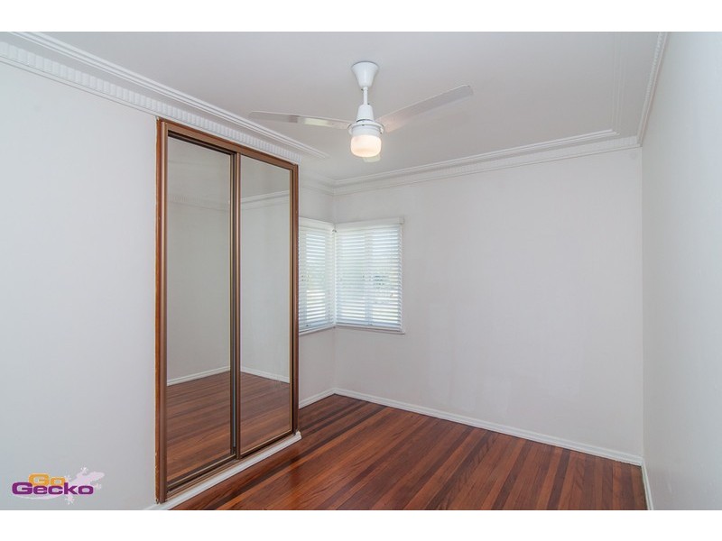 24 Hinchcliffe Street, Zillmere QLD 4034