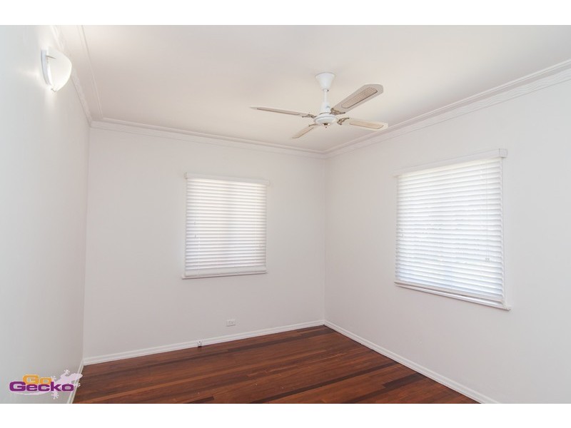 24 Hinchcliffe Street, Zillmere QLD 4034