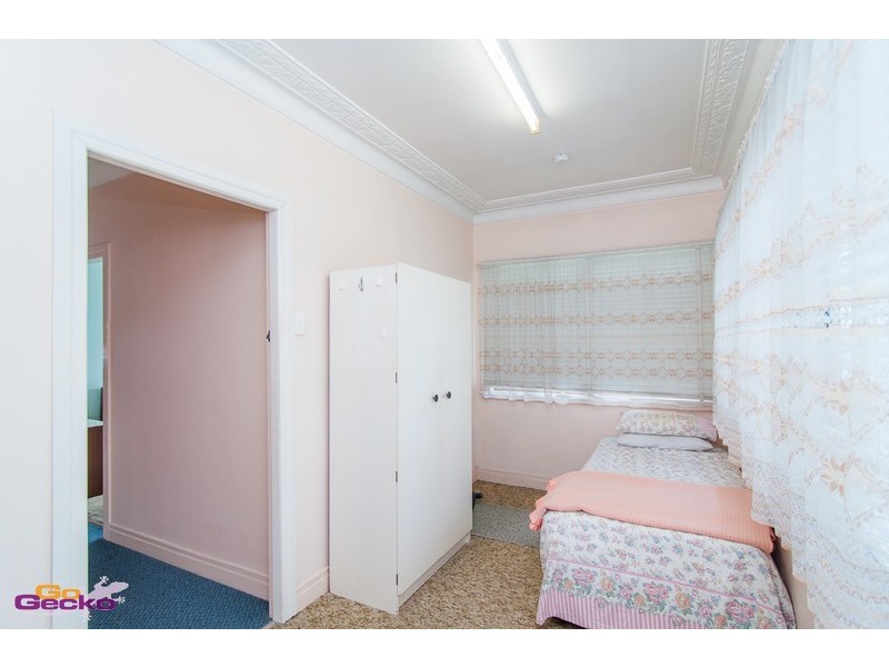 25 Newman Road, Wavell Heights QLD 4012