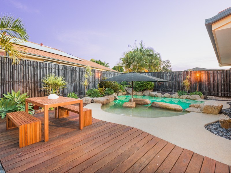 70 Hayward Avenue, Cashmere QLD 4500