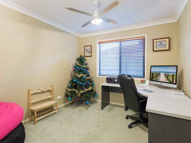 70 Hayward Avenue, Cashmere QLD 4500