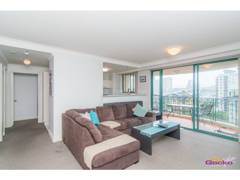 37/1 Goodwin Street, Kangaroo Point QLD 4169