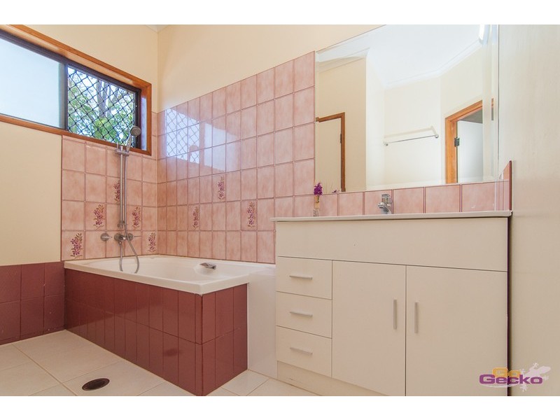 30 Capel Street, Brighton QLD 4017