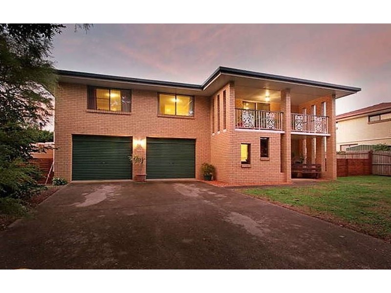 19 Barbour Road, Bracken Ridge QLD 4017