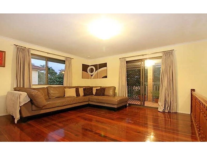 19 Barbour Road, Bracken Ridge QLD 4017