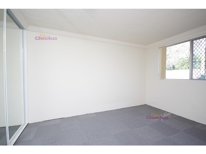 2/25 Robinson Road, Nundah QLD 4012