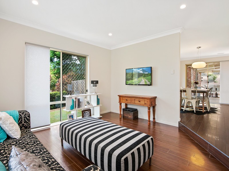 3 Myrtle Place, Albany Creek QLD 4035