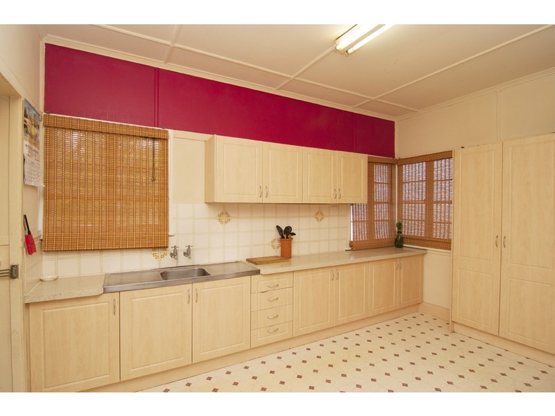 259 Hamilton Road, Chermside QLD 4032