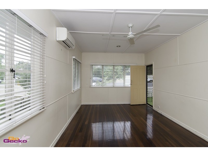 12 Wade Street, Wavell Heights QLD 4012