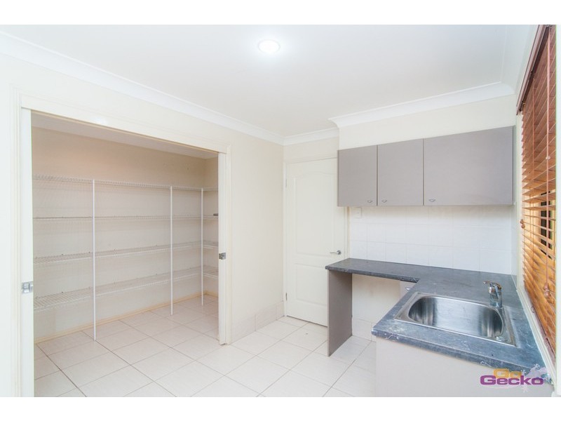 20 Riversleigh Crescent, Eatons Hill QLD 4037