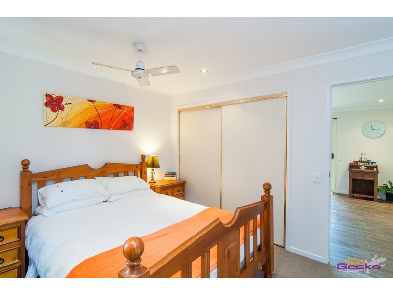 5 Summit Court, Warner QLD 4500