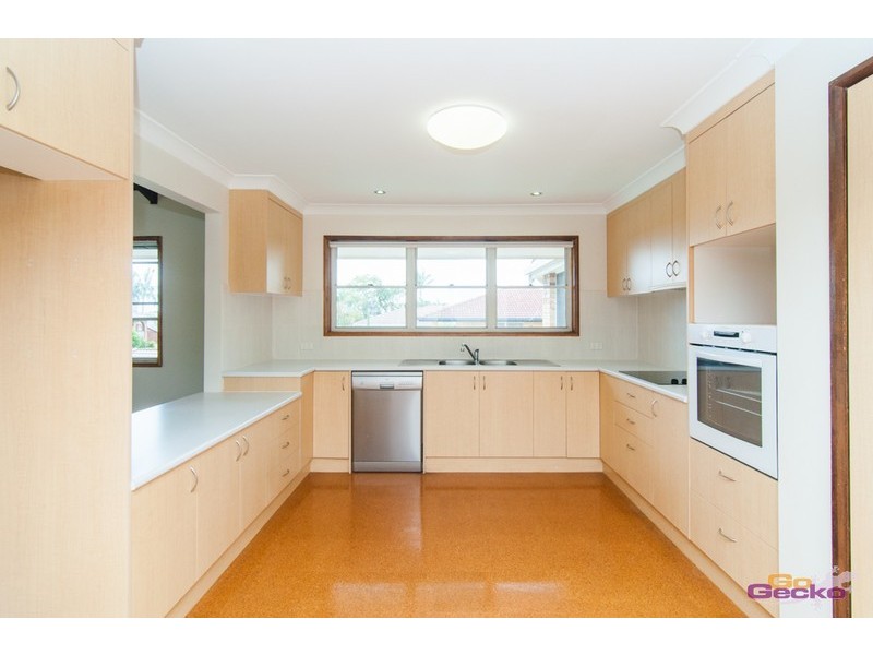 10 Burgundy Street, Carseldine QLD 4034