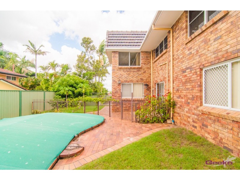 10 Burgundy Street, Carseldine QLD 4034