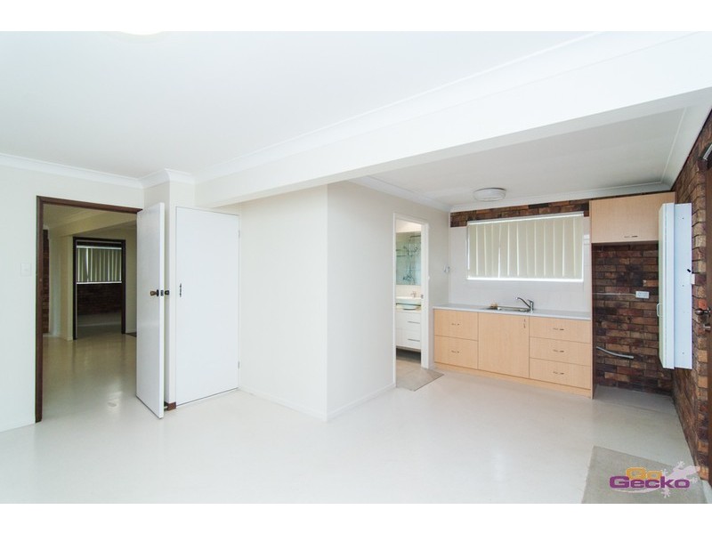 10 Burgundy Street, Carseldine QLD 4034