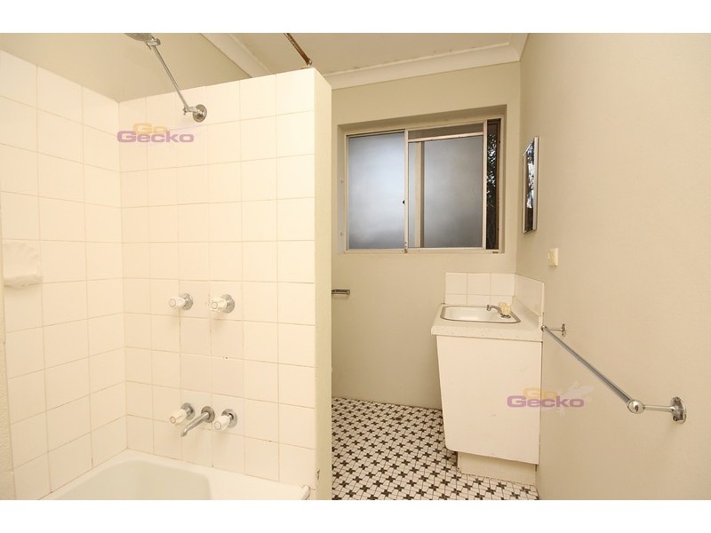 4/49 Erneton Street, Newmarket QLD 4051