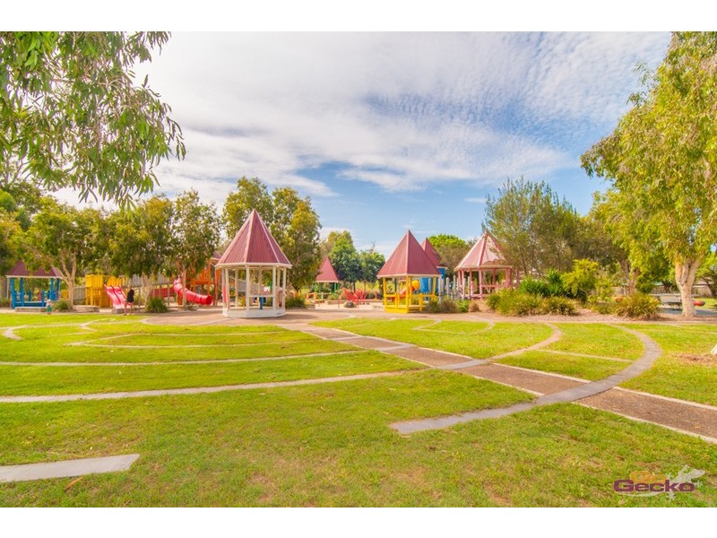 20 Oxford Place, Fitzgibbon QLD 4018