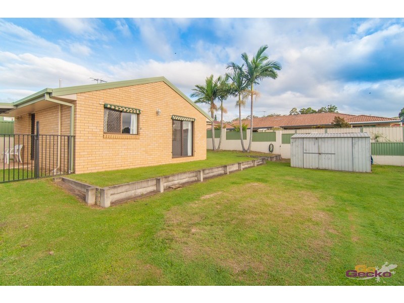 21 Willow Street, Albany Creek QLD 4035