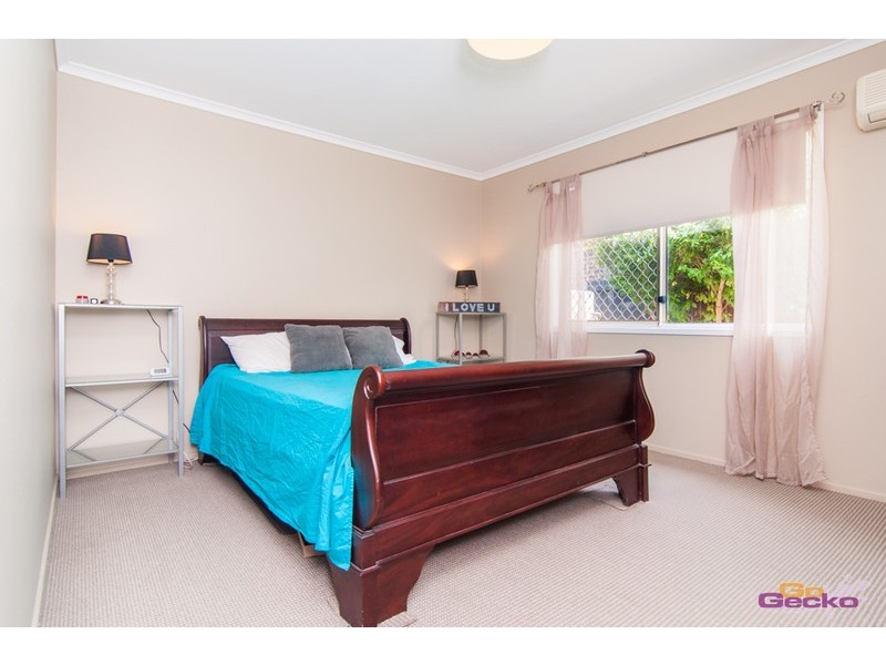 12 Iris Place, Fitzgibbon QLD 4018