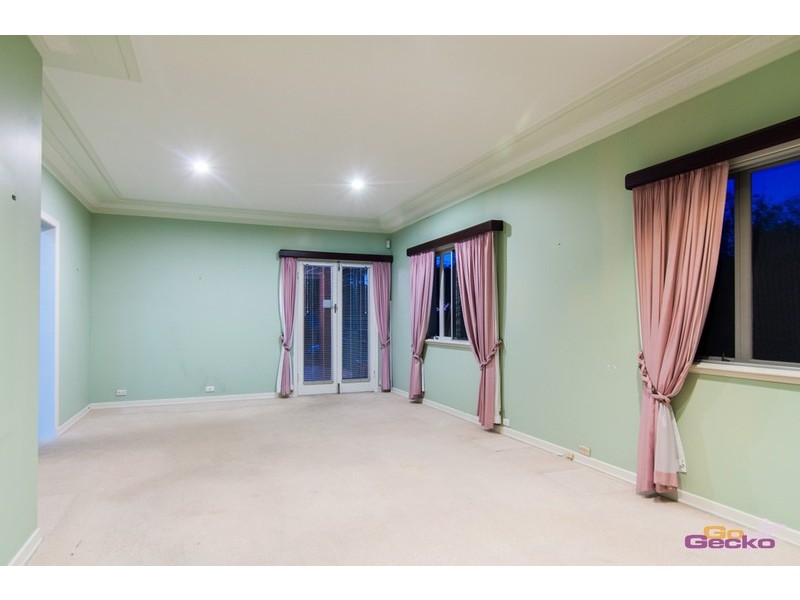 101 Spence Road, Wavell Heights QLD 4012