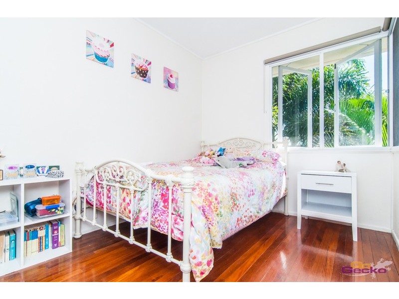 20 Bamford Street, Sandgate QLD 4017