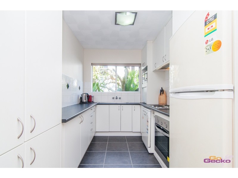 2/747 Sandgate Road, Clayfield QLD 4011