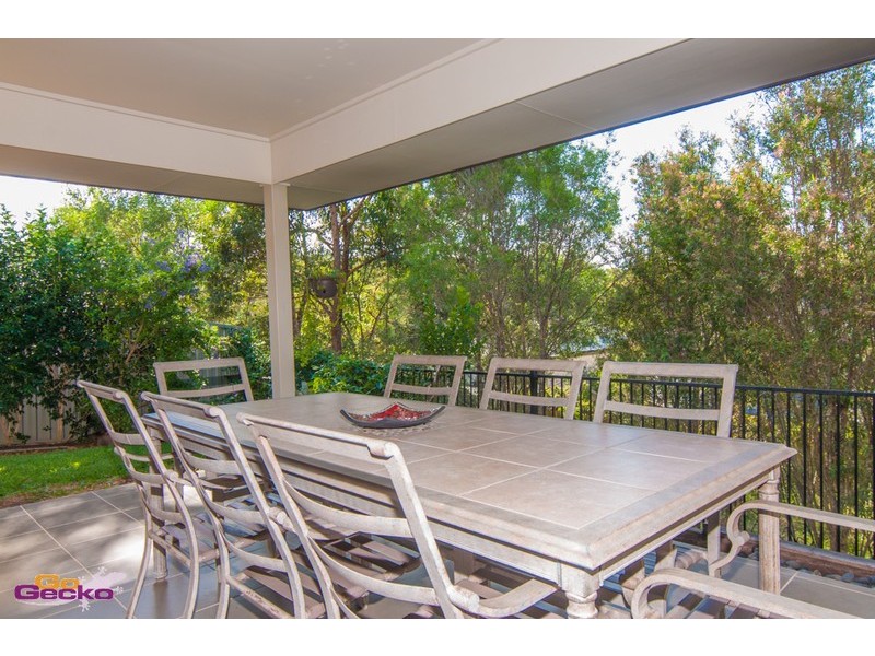 27 Hillside Circuit, Chermside West QLD 4032