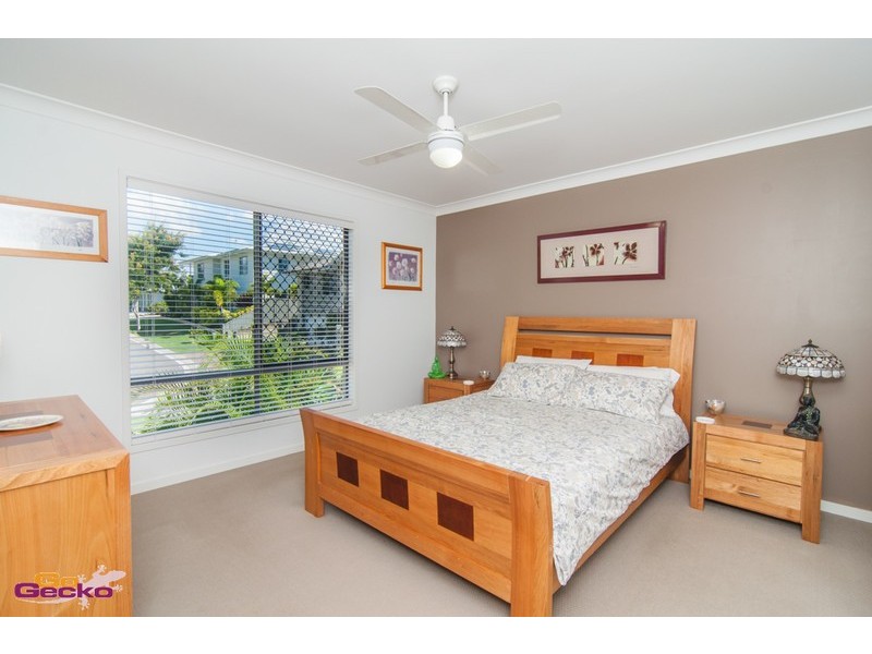 27 Hillside Circuit, Chermside West QLD 4032