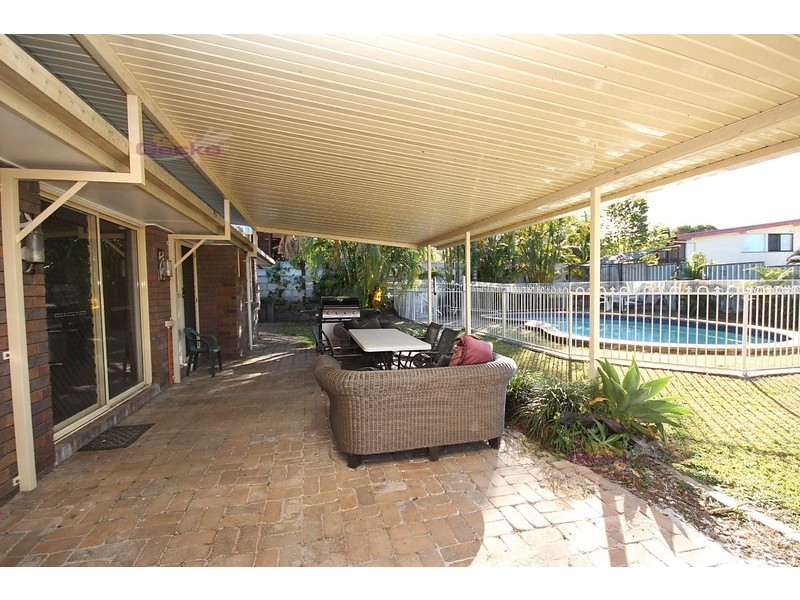 23 Gordon Road, Ferny Hills QLD 4055