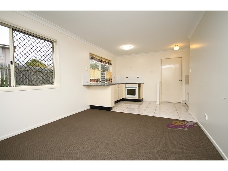 2/4 Bunbury Street, Murrumba Downs QLD 4503