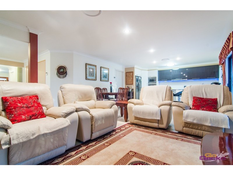 13 Leopard Tree Close, Bracken Ridge QLD 4017