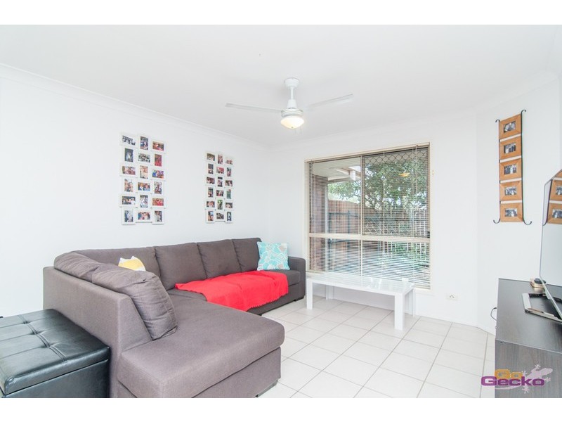 87 Silkyoak Circuit, Fitzgibbon QLD 4018