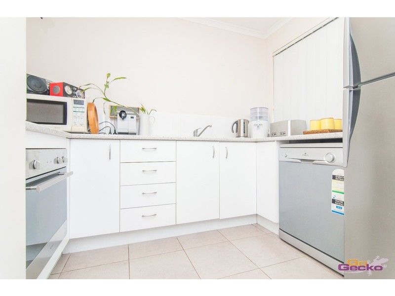 10 Eve Court, Kallangur QLD 4503