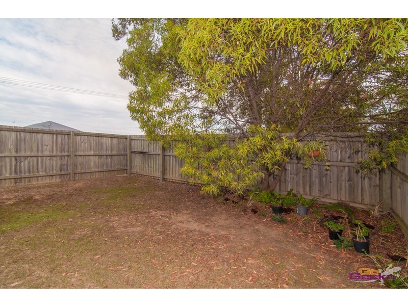 10 Eve Court, Kallangur QLD 4503