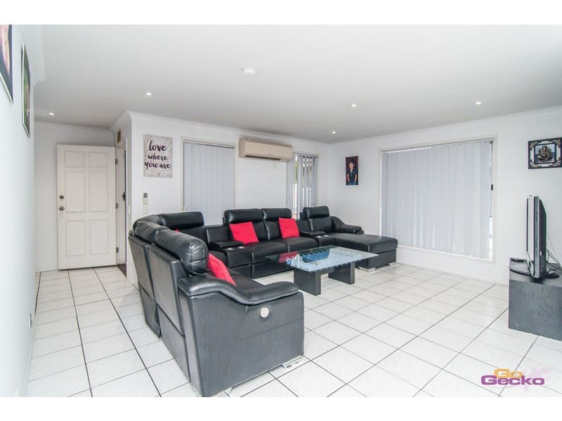 93 Silkyoak Circuit, Fitzgibbon QLD 4018