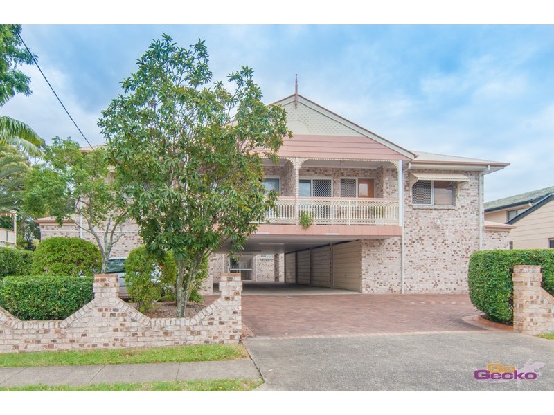 2/10 Surrey Street, Nundah QLD 4012