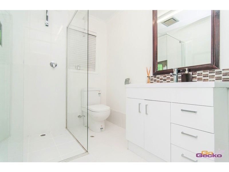 3 Grenoble Street, Petrie QLD 4502