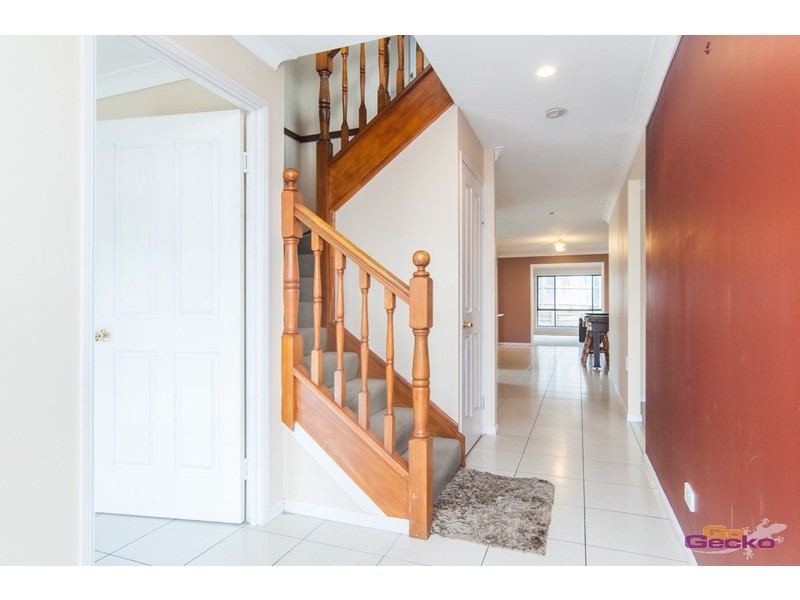 30 Meander Street, Warner QLD 4500