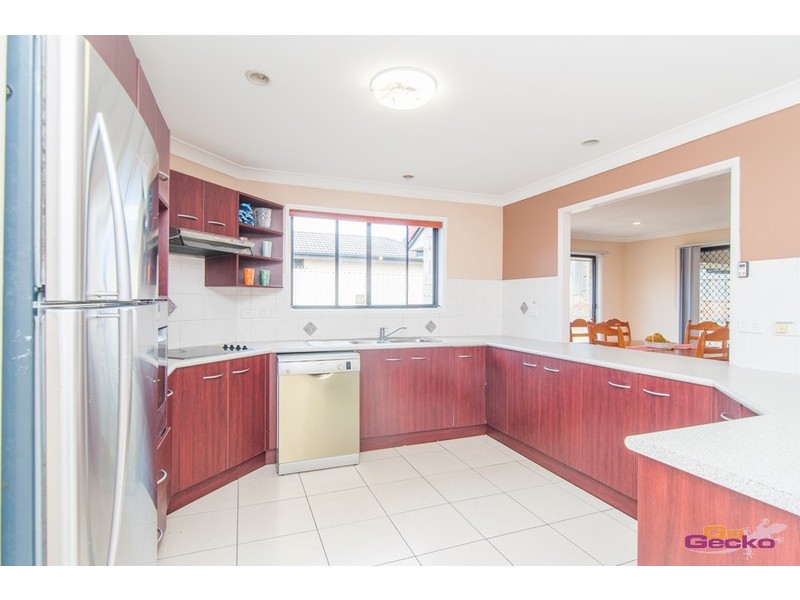 30 Meander Street, Warner QLD 4500