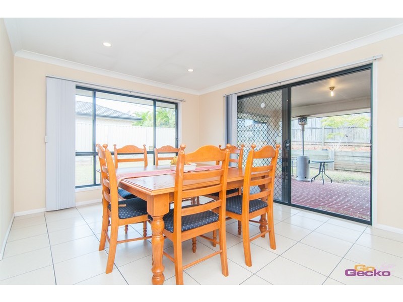 30 Meander Street, Warner QLD 4500