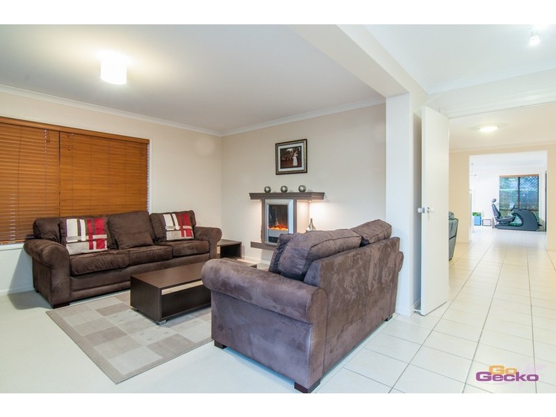 21 Bayberry Crescent, Warner QLD 4500