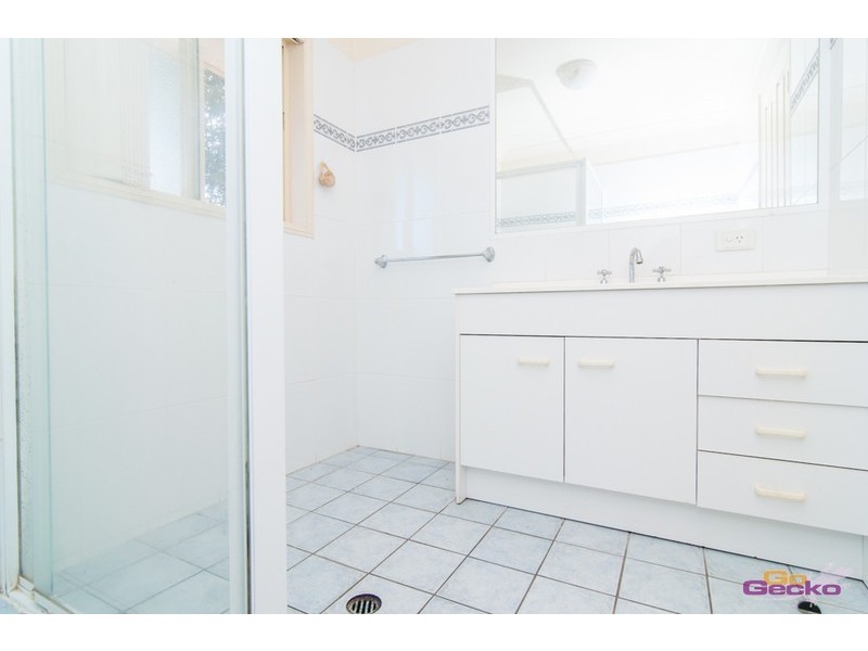 4/3 Eastleigh Street, Chermside QLD 4032